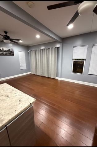11815 South Hale Avenue Chicago IL 60643