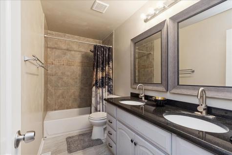 4301 Whitehall Lane Richton Park IL 60471