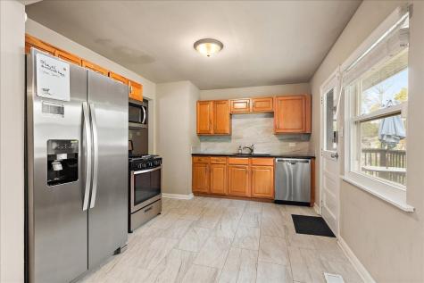 4301 Whitehall Lane Richton Park IL 60471