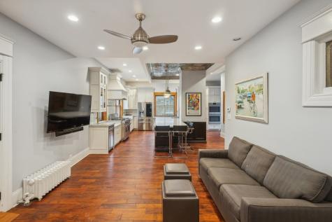 1232 Ridge Avenue Evanston IL 60202