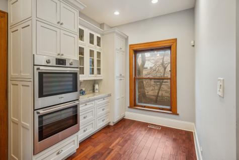 1232 Ridge Avenue Evanston IL 60202