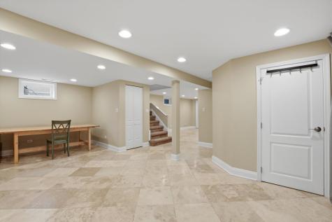 1601 South Ashland Avenue Park Ridge IL 60068