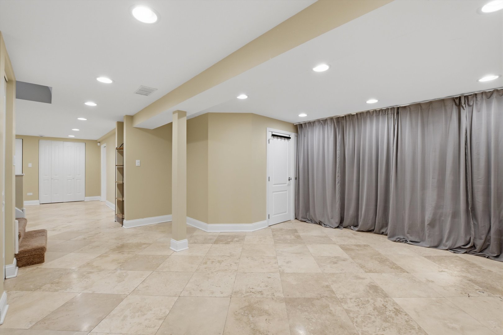 1601 South Ashland Avenue Park Ridge IL 60068