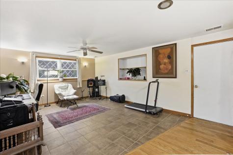18326 Bock Road Lansing IL 60438