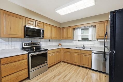 18326 Bock Road Lansing IL 60438