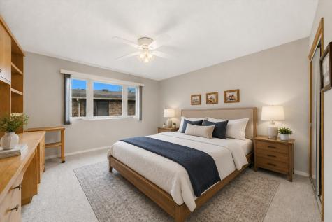 2453 Seville Circle Northbrook IL 60062