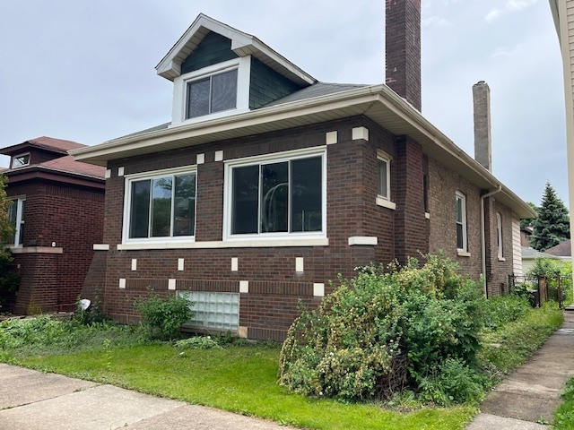 853 East 88th Street Chicago IL 60619