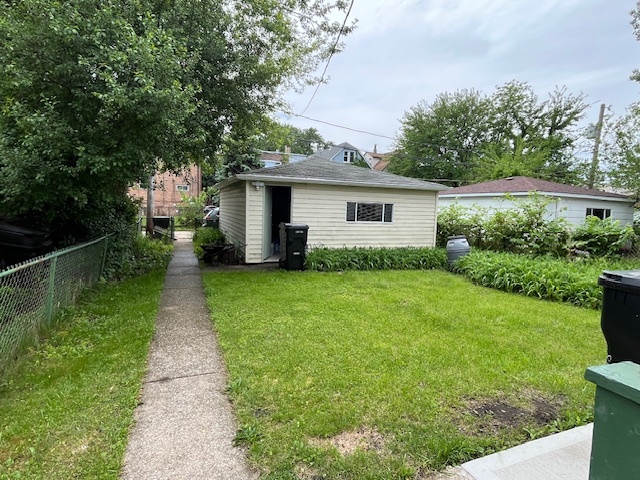 853 East 88th Street Chicago IL 60619