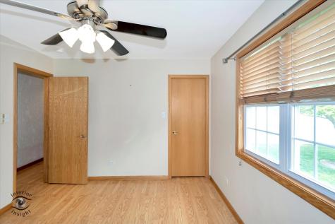 1360 Pheasant Chase Circle Beecher IL 60401