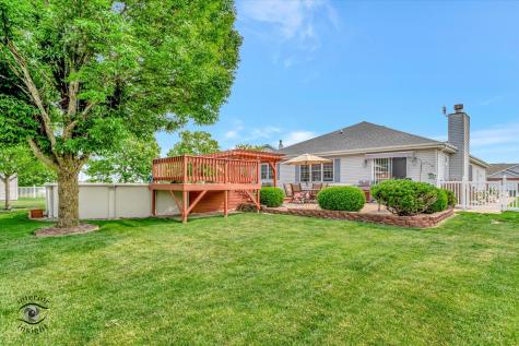 1360 Pheasant Chase Circle Beecher IL 60401