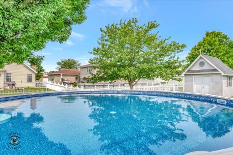 1360 Pheasant Chase Circle Beecher IL 60401