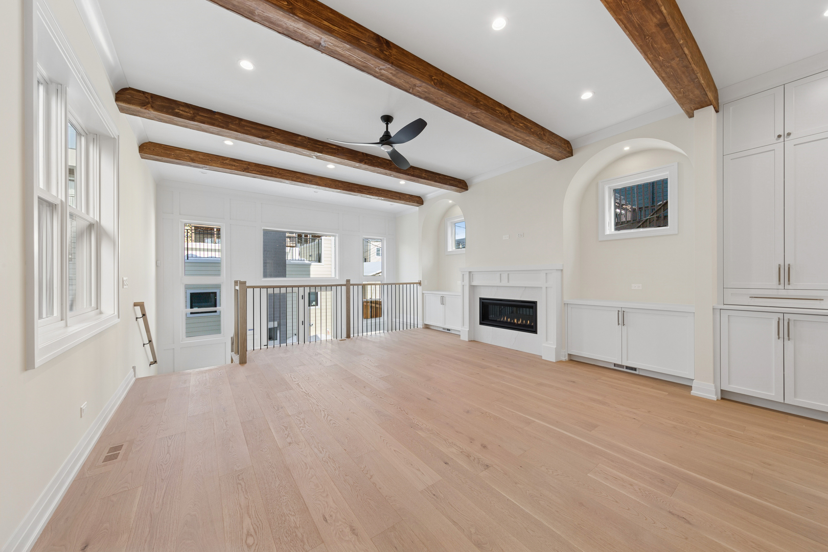 4616 North Claremont Avenue Chicago IL 60625