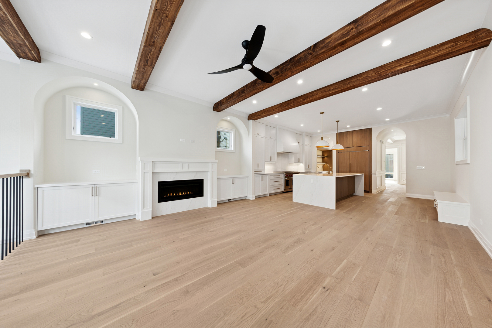 4616 North Claremont Avenue Chicago IL 60625