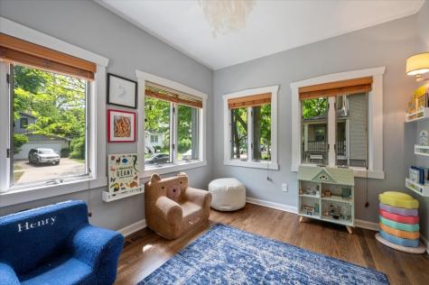 219 Catalpa Place Wilmette IL 60091