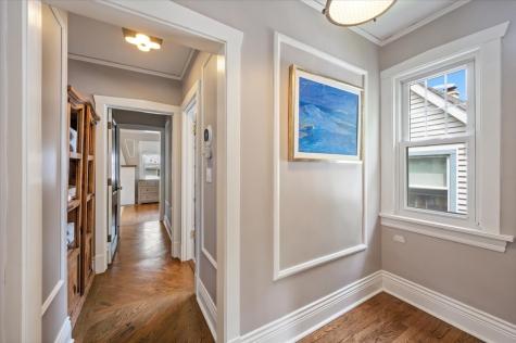 219 Catalpa Place Wilmette IL 60091