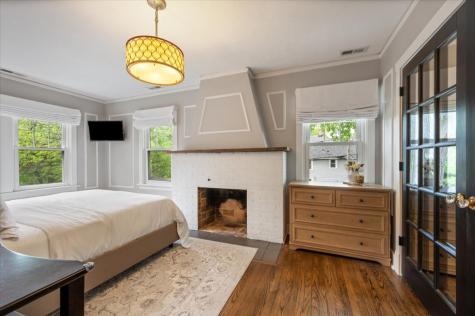 219 Catalpa Place Wilmette IL 60091
