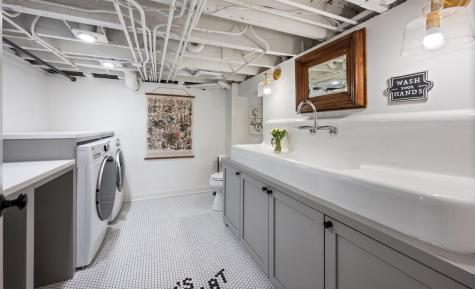 219 Catalpa Place Wilmette IL 60091