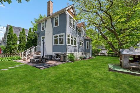 219 Catalpa Place Wilmette IL 60091