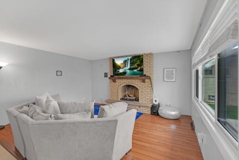 11020 Raleigh Street Westchester IL 60154