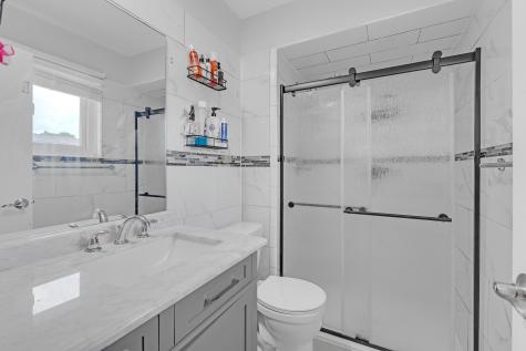 11020 Raleigh Street Westchester IL 60154
