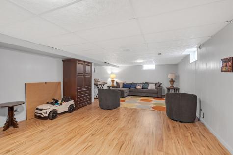 11020 Raleigh Street Westchester IL 60154