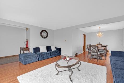11020 Raleigh Street Westchester IL 60154