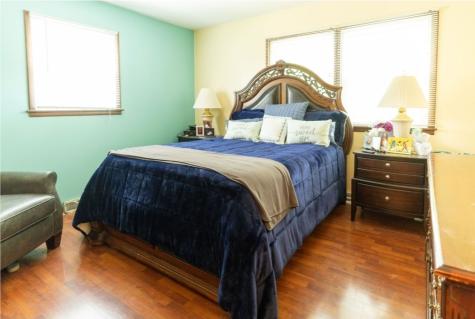 24804 South Oak Lane Crete IL 60417