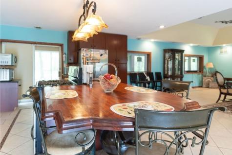 24804 South Oak Lane Crete IL 60417