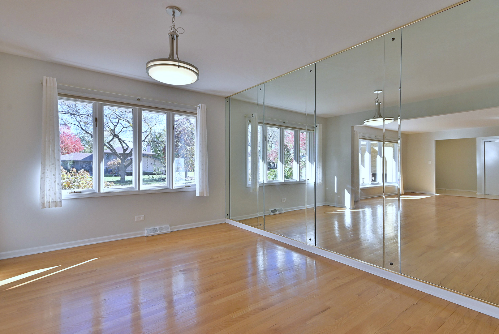 6730 Charleston Drive Darien IL 60561