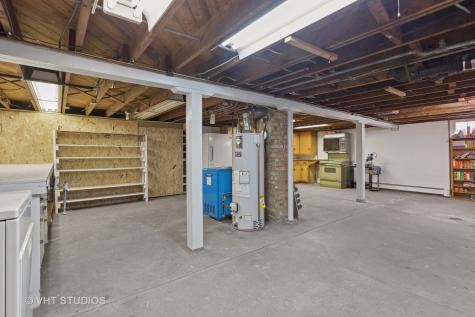 3706 Maple Avenue Mchenry IL 60050