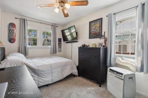 3706 Maple Avenue Mchenry IL 60050