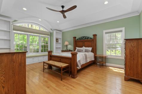 1741 Stanford Court Lake Forest IL 60045