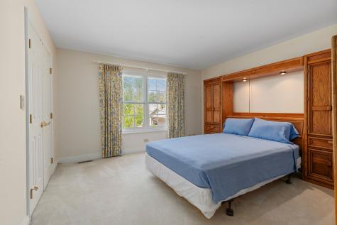 1741 Stanford Court Lake Forest IL 60045