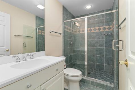 1741 Stanford Court Lake Forest IL 60045