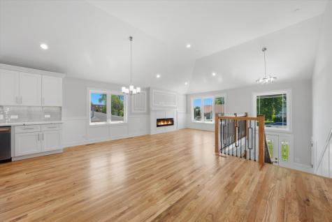 8011 South Oconto Avenue Bridgeview IL 60455