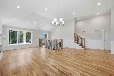 8011 South Oconto Avenue Bridgeview IL 60455