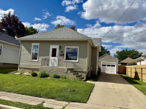 625 10TH Street Peru IL 61354