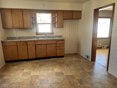 625 10TH Street Peru IL 61354