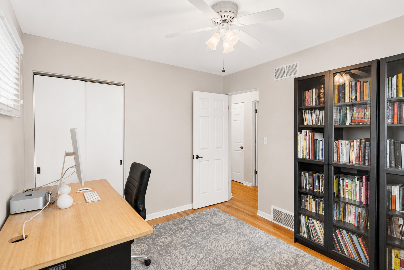 1441 North Eagle Street Naperville IL 60563