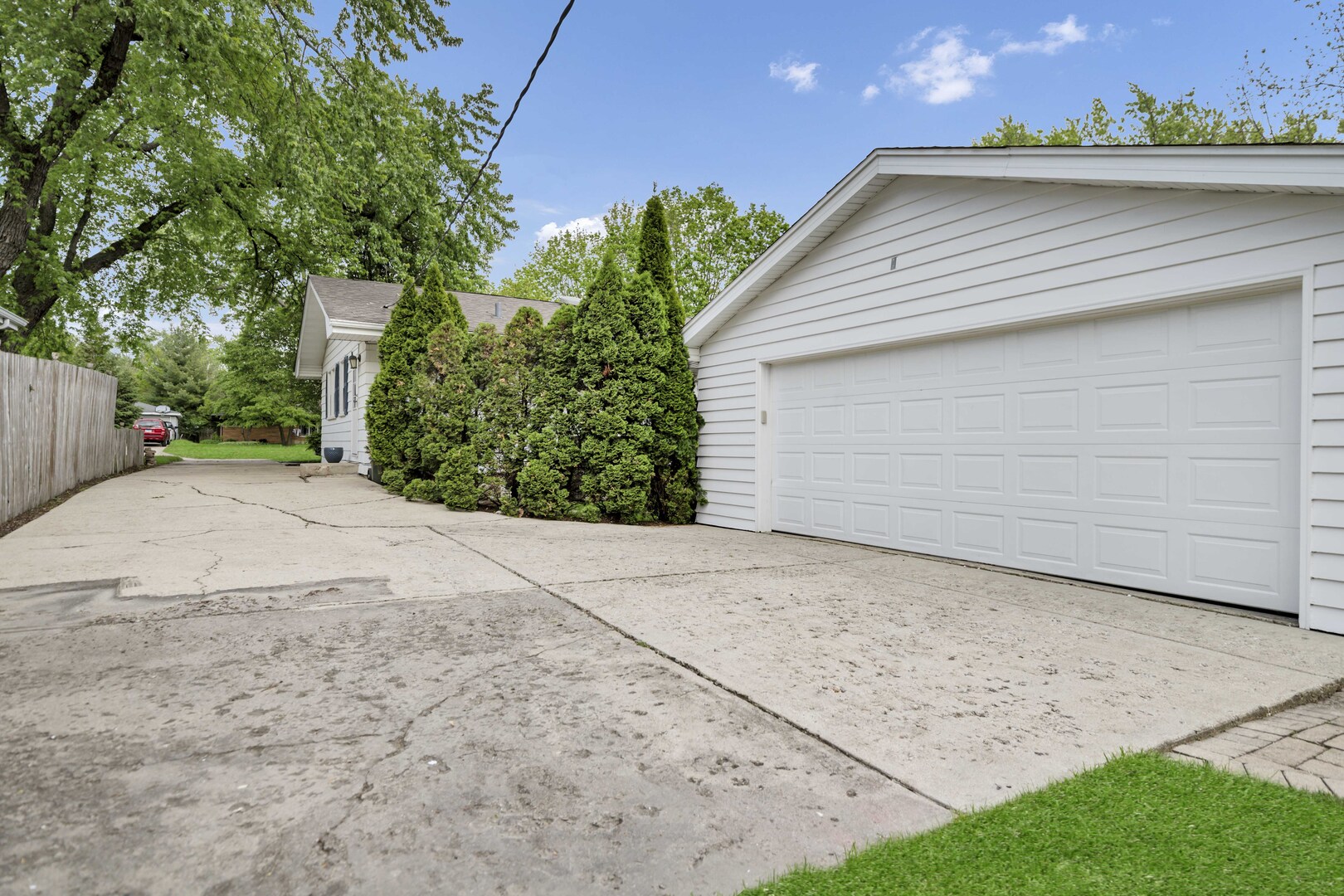 1441 North Eagle Street Naperville IL 60563