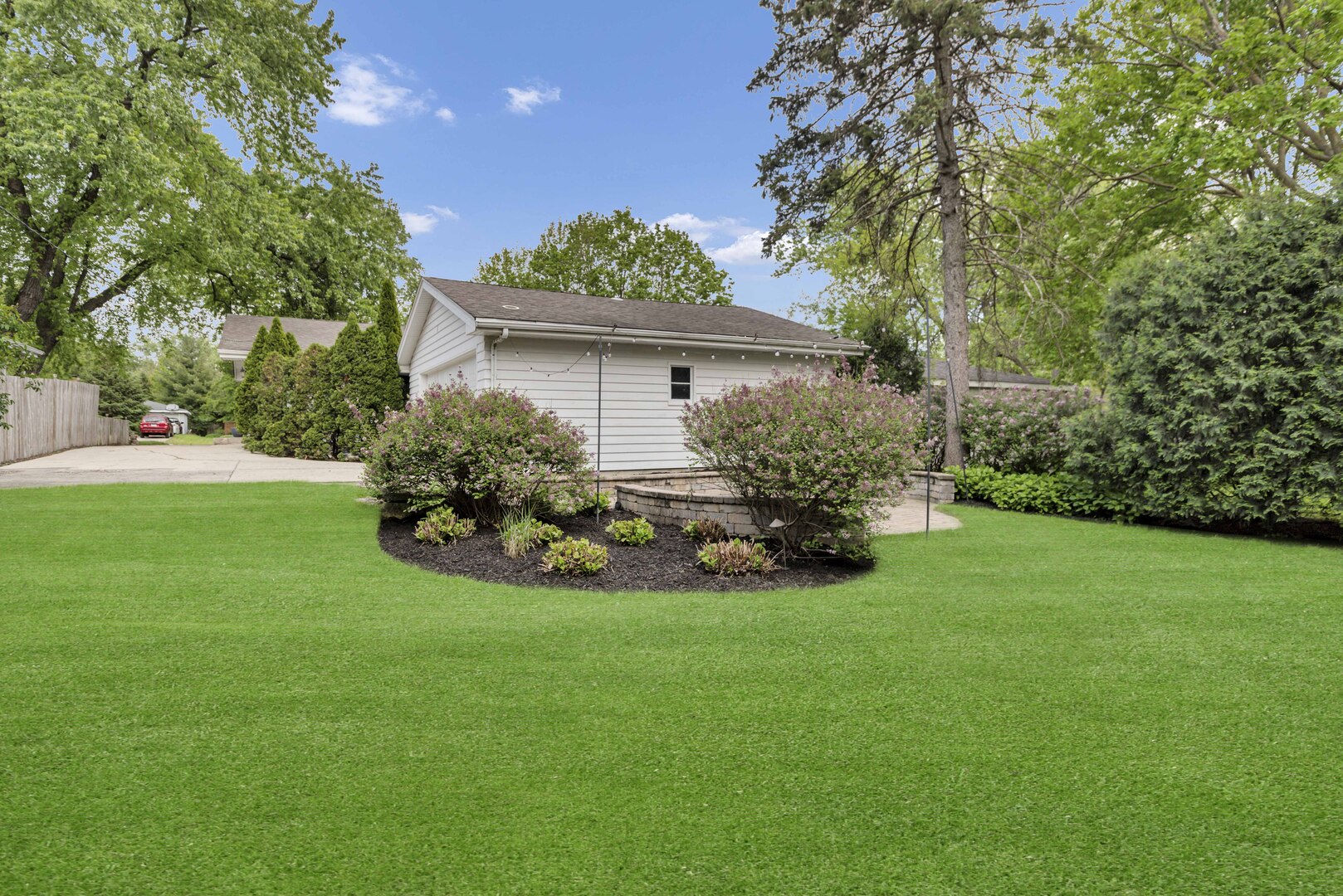 1441 North Eagle Street Naperville IL 60563