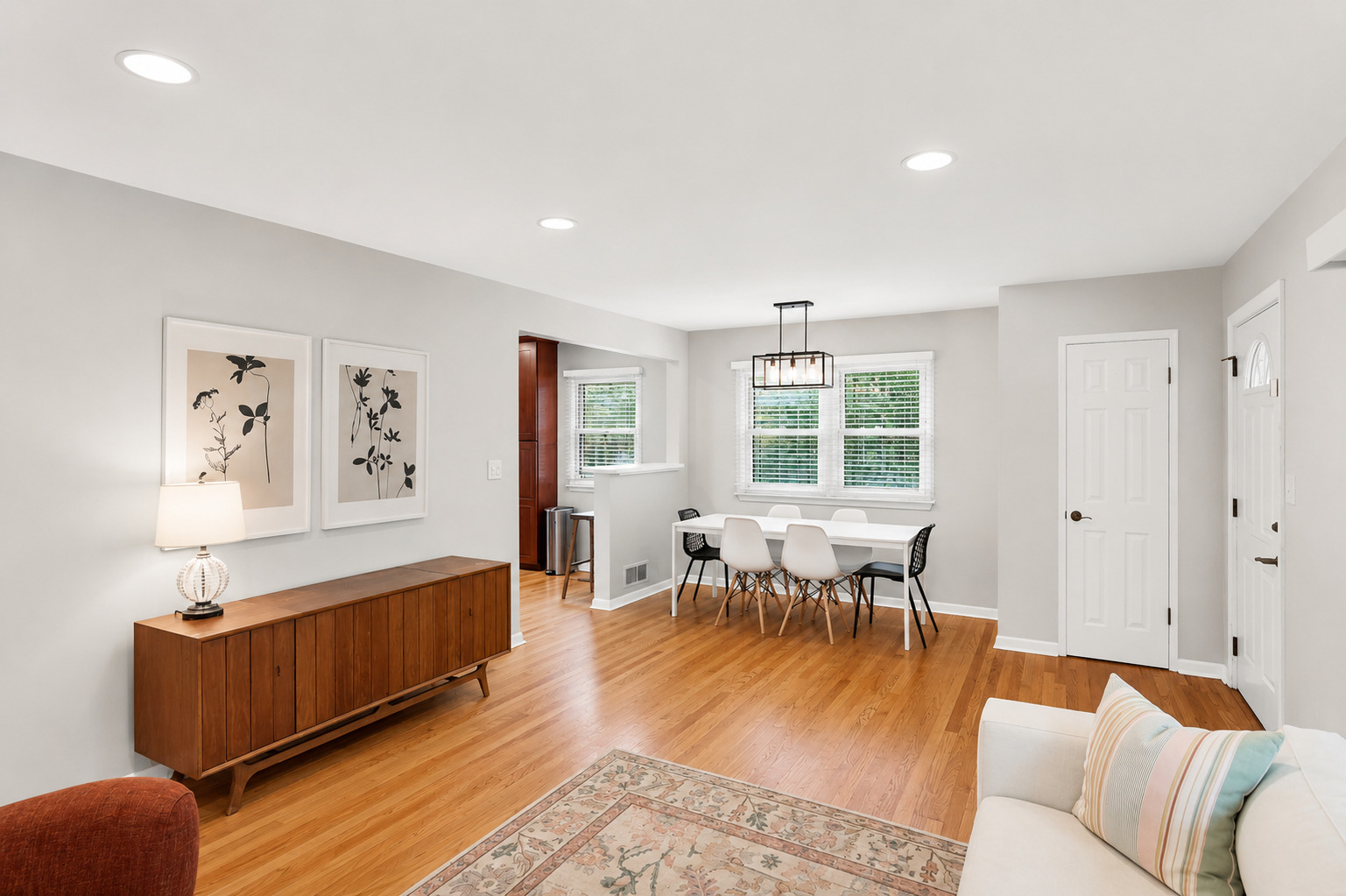 1441 North Eagle Street Naperville IL 60563