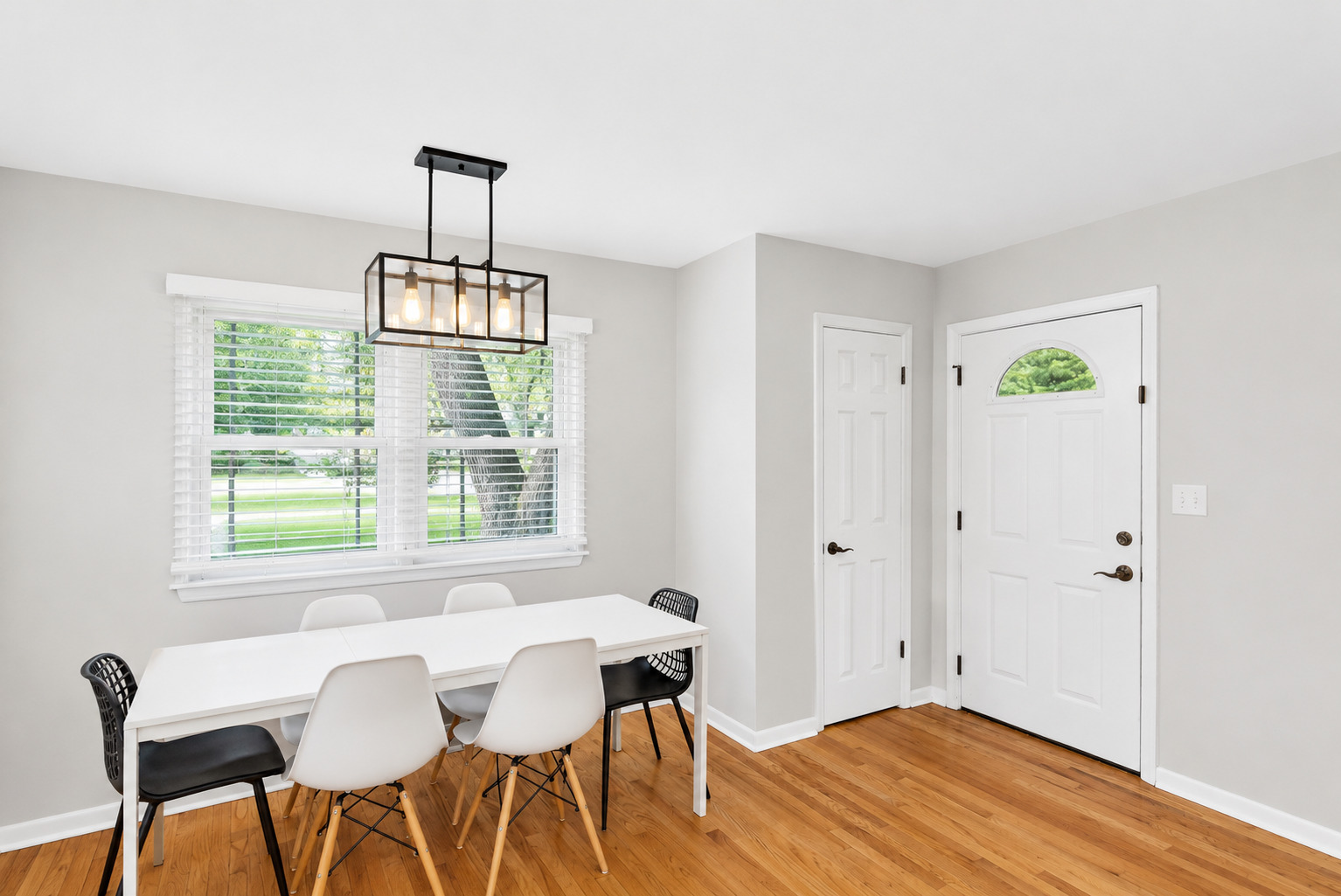 1441 North Eagle Street Naperville IL 60563