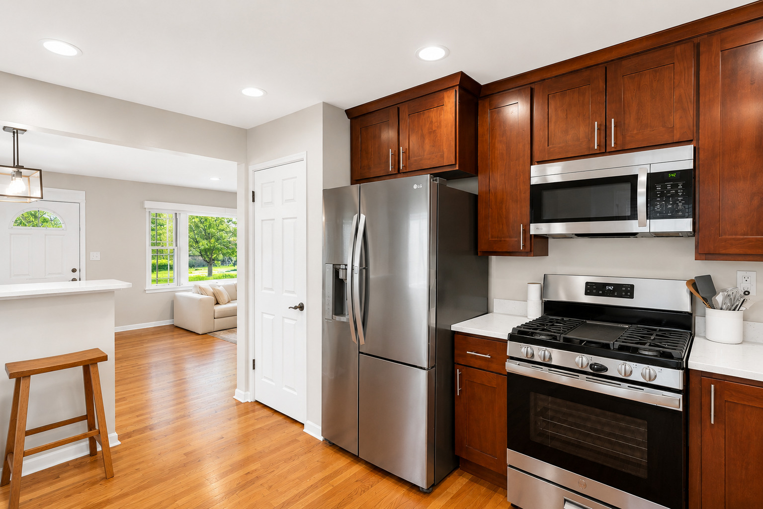 1441 North Eagle Street Naperville IL 60563