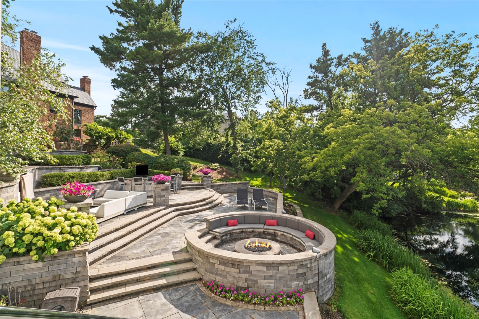 920 Street Stephens Green Oak Brook IL 60523
