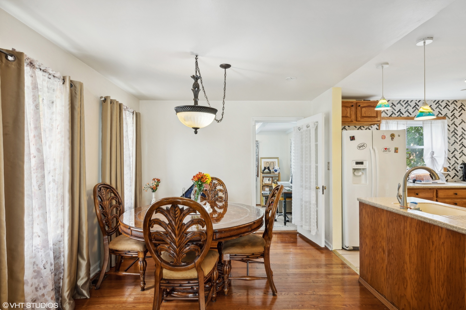 2876 West 84th Street Chicago IL 60652