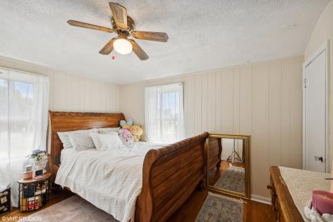 2876 West 84th Street Chicago IL 60652