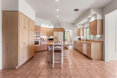 1808 Foxborough Court Champaign IL 61822