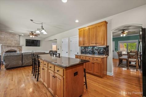 137 Oak Avenue Wood Dale IL 60191