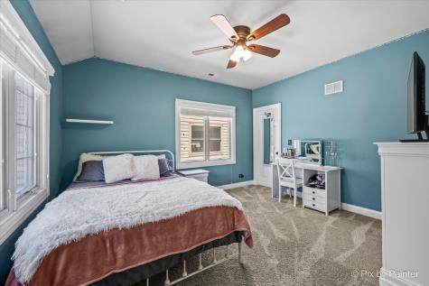 137 Oak Avenue Wood Dale IL 60191
